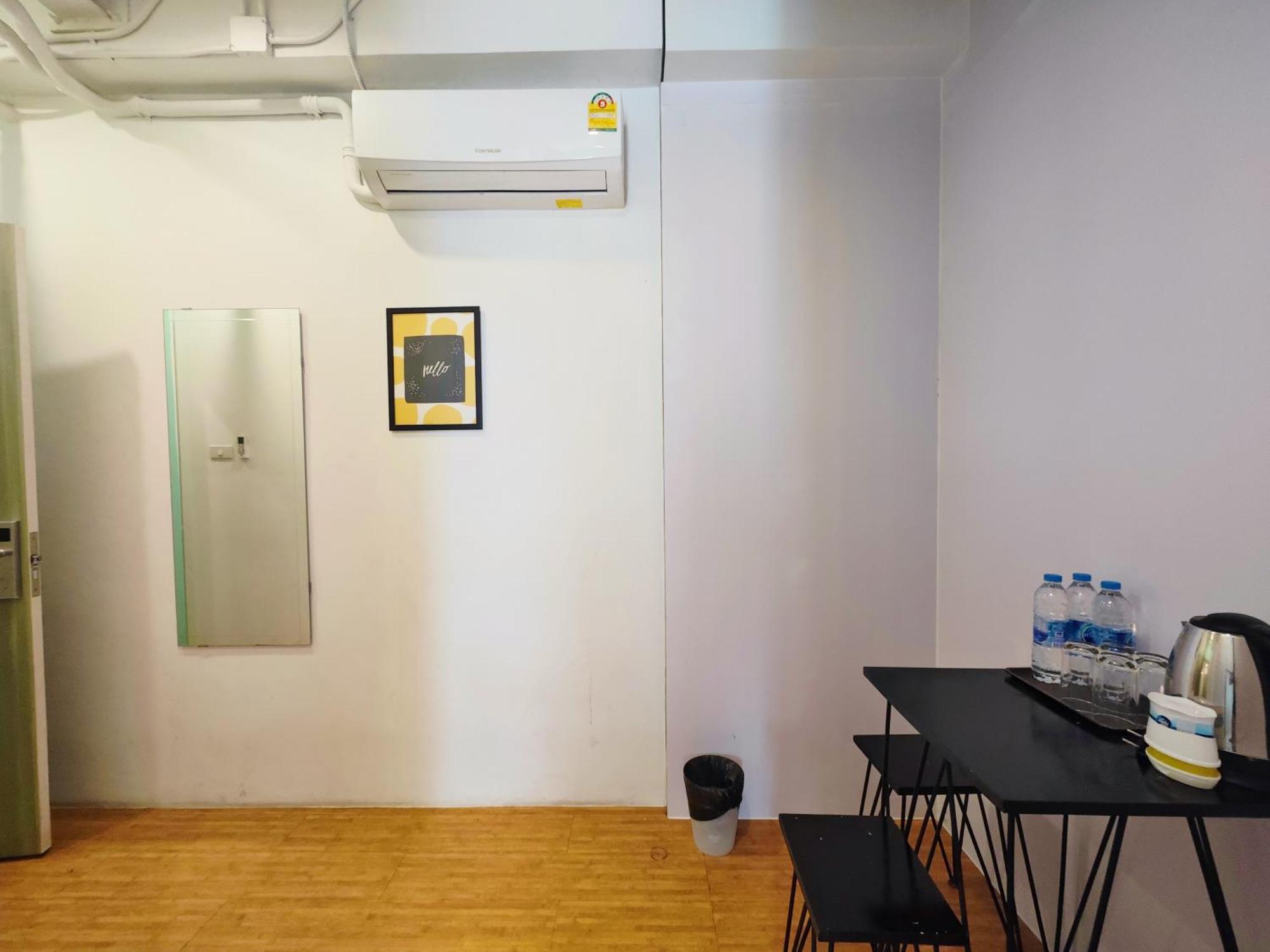 Ostay Asoke Bangkok Makkasan 外观 照片
