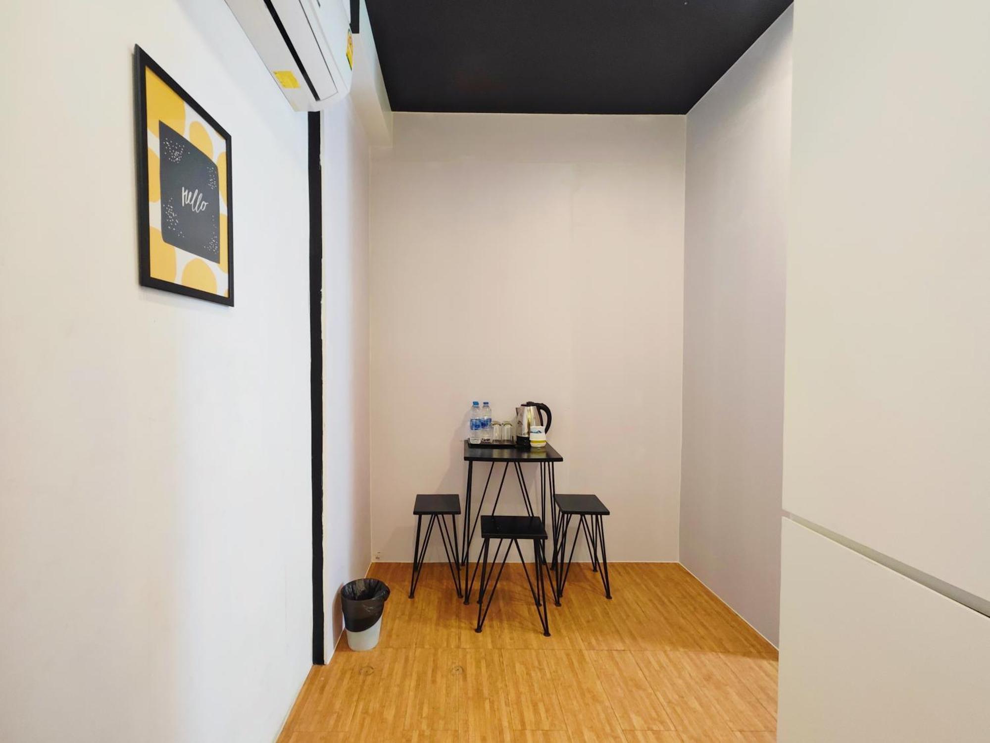 Ostay Asoke Bangkok Makkasan 外观 照片