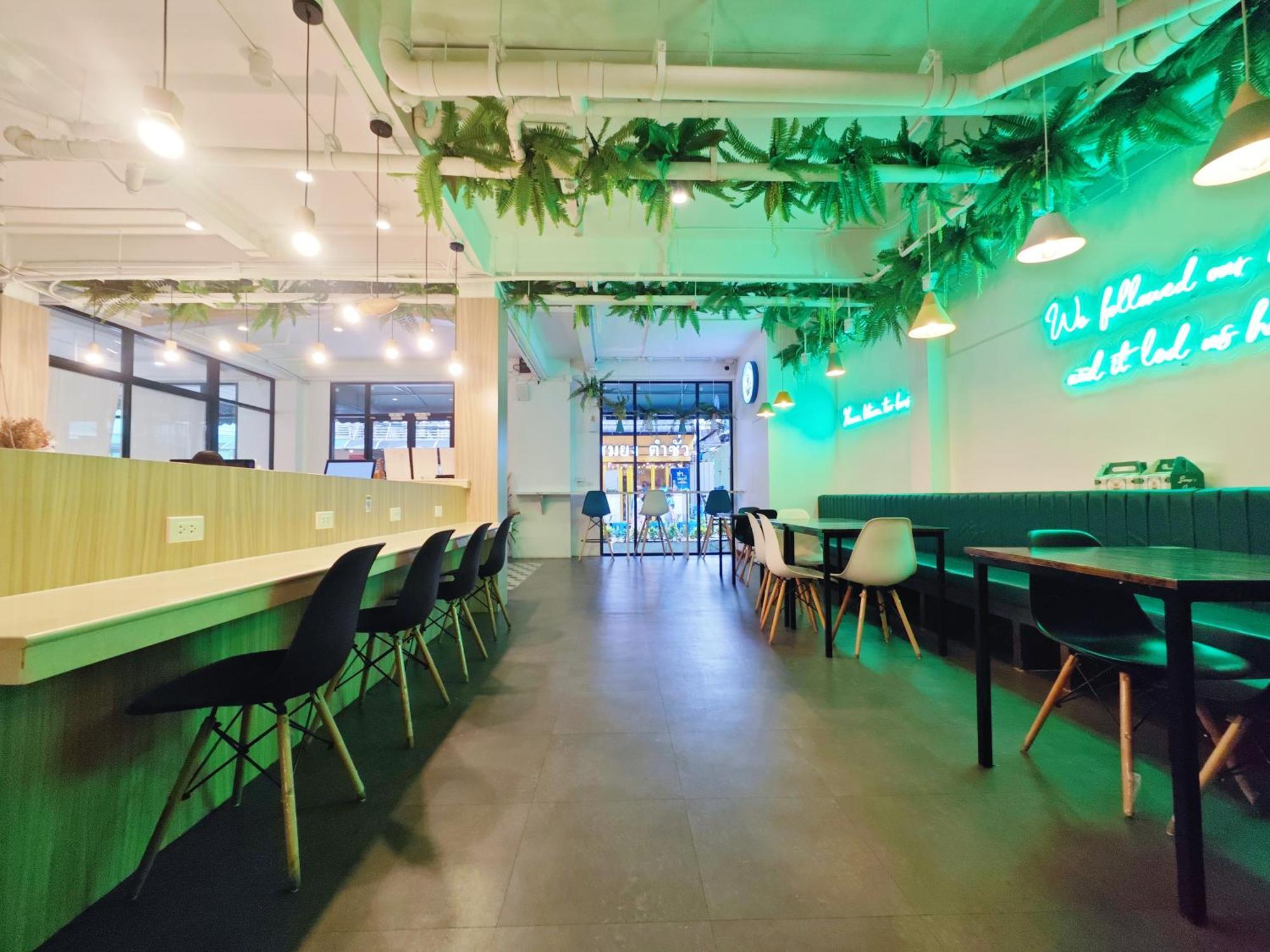 Ostay Asoke Bangkok Makkasan 外观 照片